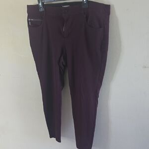 Maurices Women's Plum Capris
